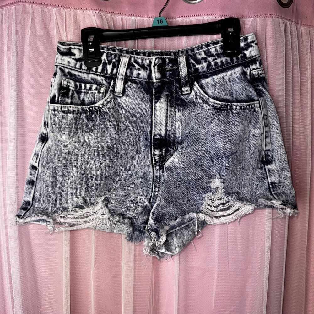 Kancan Ligth Wash Jean Shorts 1/24‎ B-13